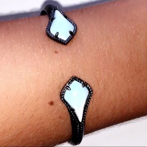 Kendra Scott bracelet